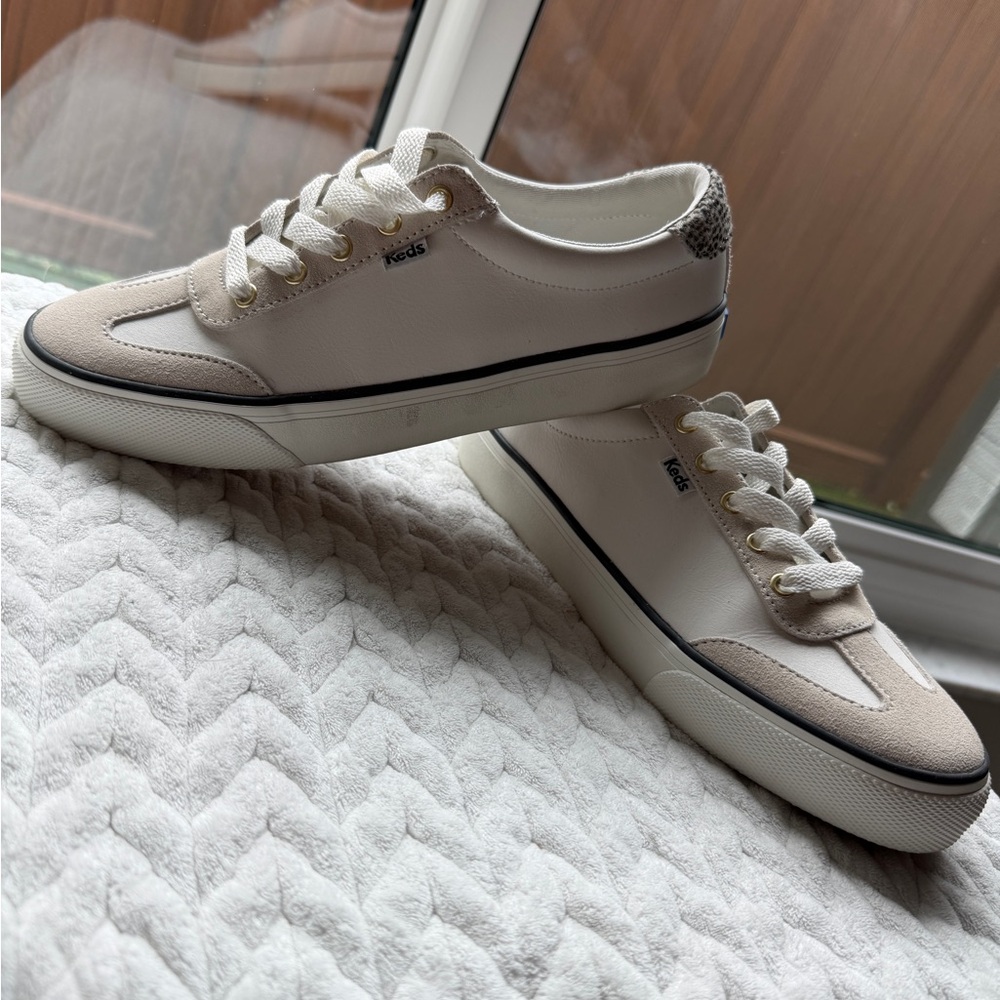 Keds Women's White and Tan Sneakers